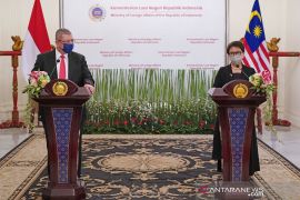 Pertemuan Bilateral Menlu Indonesia-Malaysia