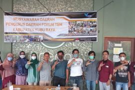 Bupati Kubu Raya harapkan Forum Taman Bacaan Masyarakat majukan gerakan literasi