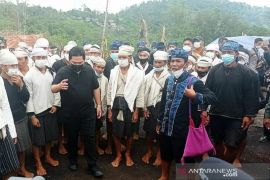 Warga Badui korban kebakaran dapat bantuan revovasi rumah dari Menteri BUMN