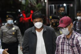 Geledah beberapa lokasi di Kuansing, KPK amankan dokumen persetujuan Bupati perpanjang izin sawit