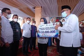 Begini cara Bank Nagari beri solusi bagi pedagang dalam melawan rentenir