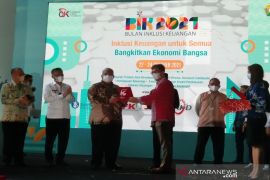 OJK Sultra tingkatkan literasi keuangan masyarakat melalui BIK