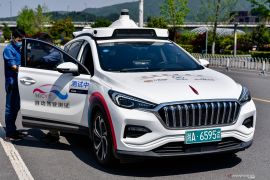 Taksi swakemudi bisa beroperasi massal 10 tahun lagi