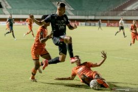 Arema FC tumbangkan Persiraja Banda Aceh  2-0