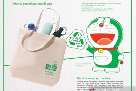 RE.UNIQLO ajak masyarakat kontribusi dalam program donasi pakaian
