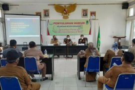 Kejari Karawang antisipasi penyalahgunaan dana desa melalui penyuluhan dan penerangan hukum