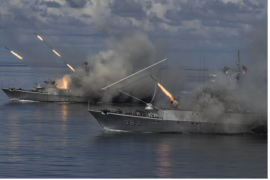 Latihan gabungan pasukan TNI AL