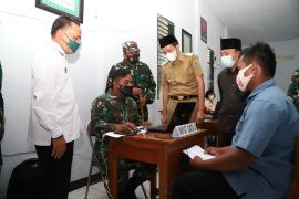 Ribuan PKL di Trenggalek terima bantuan permodalan