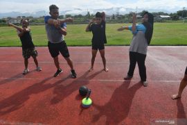 LATIHAN ATLETIK SULTENG JELANG PEPARNAS PAPUA Page 4 Small