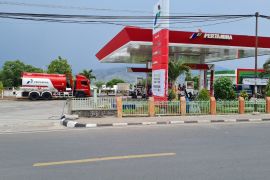 Harga Pertalite harus dinaikkan cegah Pertamina merugi