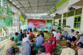 Mukhlis : Pancasila dan UUD 45 "rambu" Bangsa Indonesia