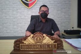 Polisi selidiki dua remaja tewas akibat minuman keras