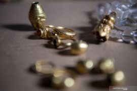 Penemuan Perhiasan Emas Peninggalan Masa Kerajaan Sriwijaya Page 3 Small