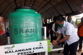 Balangan Coal Group serahkan bantuan penanggulangan COVID-19