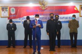 Wakil Bupati Kapuas Hulu minta pegawai tingkatkan etos kerja