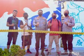 Tim Koko Bona Mural Wakili Polda Babel Lomba Bhayangkara Mural Festival 2021 di Mabes Polri