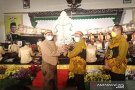 Lakon "Arjuna Wiwaha", Golkar Jatim gelar wayang kulit di puncak HUT ke-57