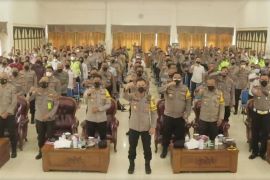 Kapolres : Petugas pengamanan pilkades harus netral