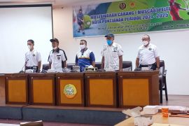 Syarbini pimpin Pengcab Pelti Kota Pontianak 2021-2025