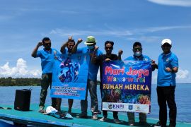 KNPI Bangka Tengah gelar aksi penyelamatan terumbu karang