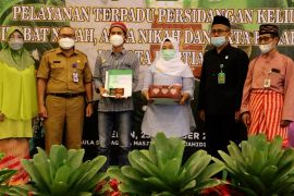 Disdukcapil Pontianak gelar isbat nikah 100 pasangan suami istri