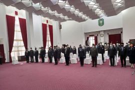 Gubernur Sutarmidji lantik pejabat hasil seleksi JPT