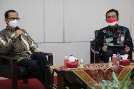 Di Unej, Plt Dirjen Dikti paparkan program MBKM ibarat perkawinan kampus dengan kehidupan