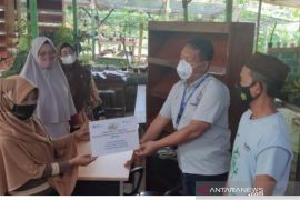 PT Timah bantu pondok bacaan tingkatkan minat baca warga Mentok