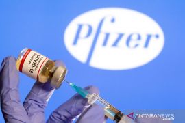 Panel penasihat CDC dukung 'booster' vaksin Pfizer usia 12-15