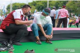 Pemkab Pamekasan manfaatkan ajang MTQ Jatim untuk pasarkan sepatu batik