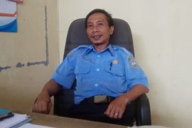 Pipa distribusi air PDAM Tirta Raja mengalami kebocoran