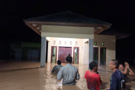 Banjir rendam tiga kecamatan di Bone Bolango