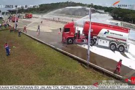 Tingkatkan Kesiagaan Pendistribusian Energi, Pertamina Patra Niaga dan Astra Tol Cipali Gelar Simulasi Penanggulangan Kecelakaan Mobil Tangki
