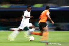 Empat pemain Real Madrid  positif COVID-19