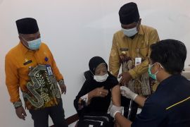 Gubernur : Tetap waspada terhadap penyebaran COVID-19