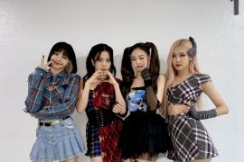 BLACKPINK "comeback" Juni?