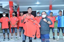 Bupati Bangka resmi luncurkan PS Bangka Setara dalam kompetisi Liga 3