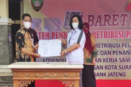 Pembayaran retribusi pasar di Surakarta cukup scan QRCode