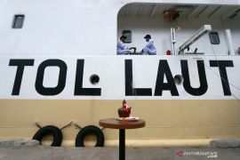 Kapal tol laut  mampu atasi kelangkaan bahan pokok di perbatasan