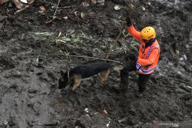 Operasi pencarian korban banjir bandang di Kota Batu dihentikan.