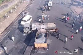 Truk BBM meledak di Sierra Leone tewaskan 99 orang