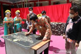 Law Integrated Legal Edu Fakultas Hukum Unej diresmikan Ketua MK