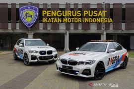 Dua mobil listrik BMW menjadi "official car" IATC dan WSBK Mandalika