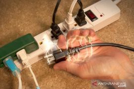 Pria paruh baya warga Tanjungbalai tewas kesetrum listrik