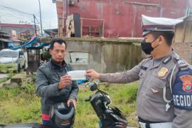 Polres Mamasa gelar operasi yustisi agar warga disiplin prokes COVID-19