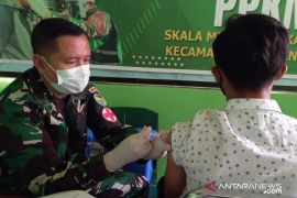 Kodim 0622 Sukabumi bantu percepatan proses vaksinasi hingga ke pelosok daerah