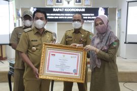 Bupati minta kepala SKPD tidak melakukan perjalanan dinas