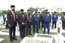 Wagub Ijeck minta generasi muda tak lupakan jasa pahlawan