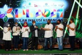 Malam Puncak Bulan Inklusi Keuangan, BJB komitmen hadirkan inovasi layanan keuangan
