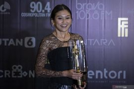 Profil Marissa Anita, aktris serba bisa yang sedang jadi sorotan